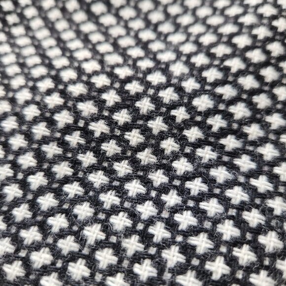 Banana Republic Tweed Skirt - Black & White - Size 4 - Picture 4 of 8